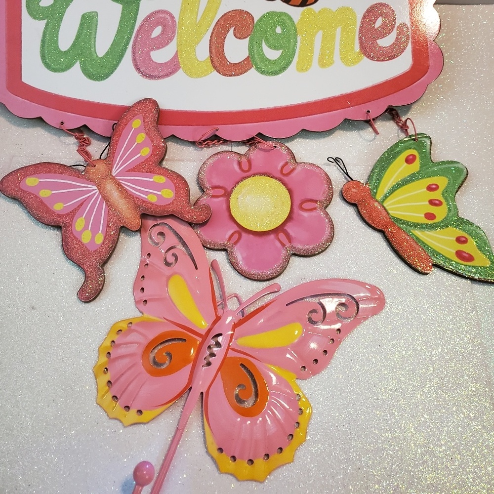 Wall Decor - Picture 3 of 7
